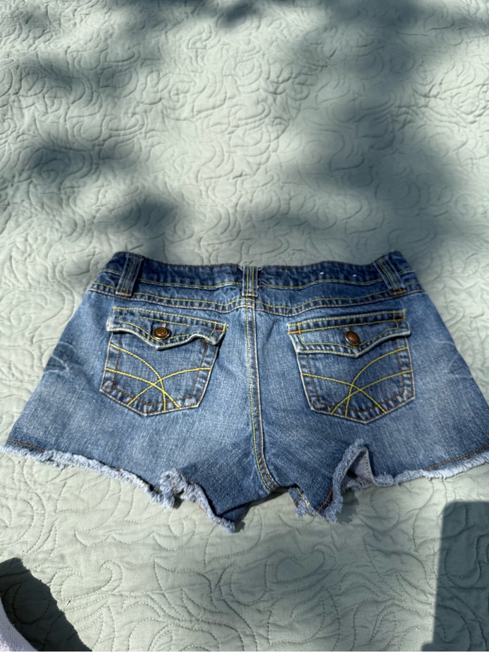 So Wear It Declare It - Y2K denim shorts **read**